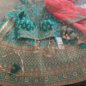 Traditional Indian set